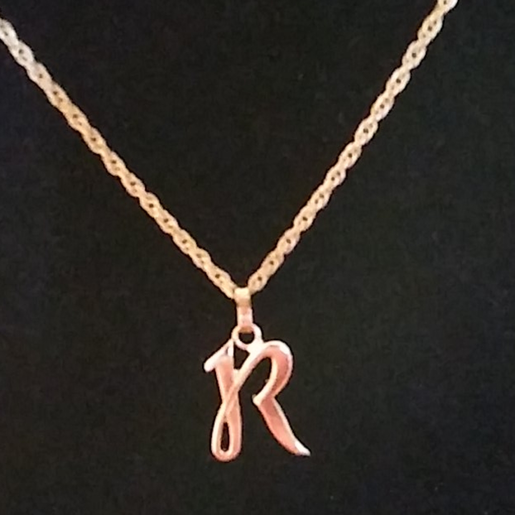 Monet Initial R Pendant Charm Necklace 5$